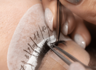 ¿Puedes obtener la certificación de pestañas en Chicago? Puedes obtener la certificación de pestañas en Chicago.png