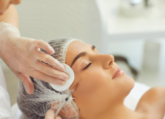 Can You Get a Facial After Botox? How Long to Wait can you get a facial after botox