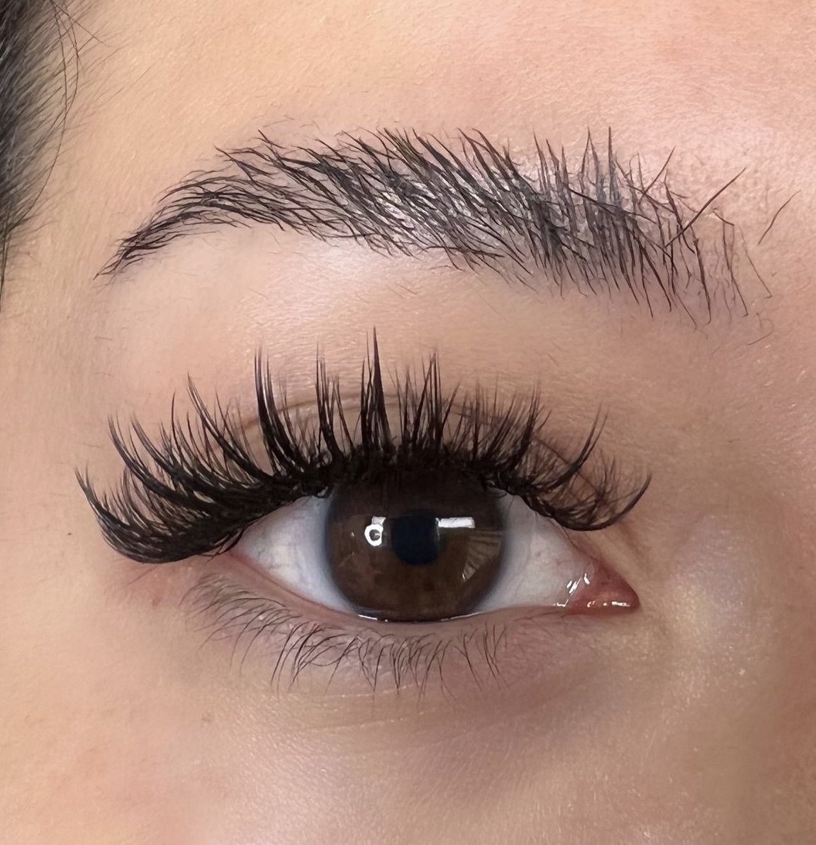 What Are Wispy Lashes How To Get This Lash Extension Style Lulu 