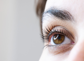 Extensiones de Pestañas vs. Lifting de Pestañas: ¿Cuál Se Ajusta Mejor a Tu Estilo de Vida? How Long After a Lash Lift Can I Shower? The Ultimate Aftercare Guide