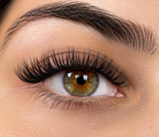 Best Volume Lash Extensions in Chicago: What to Look For Before Booking Best Volume Lash Extensions in Chicago